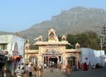 Visit Girnar Mountains & Temples, India 