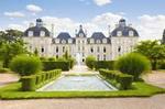 Loire Valley Day Trip withChenonceau, Clos Luce and Chambord Castles from Paris