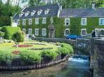 Lunch in the Cotswolds Tour from London