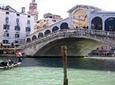 Semi-Private Secret Venice with Rialto market & Food and Wine Tour 