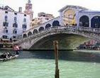 Semi-Private Secret Venice with Rialto market & Food and Wine Tour 