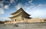 Korean Heritage Tour: Palaces and Villages of Seoul Including Gyeongbokgung Palace