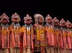 Private Tour: Shichahai, Nanluoguxiang and Peking Opera with Peking Duck Dinner