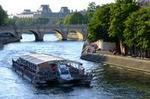 Bateaux Parisiens Seine River Sightseeing Cruise