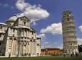 Pisa Guided Walking Tour in Miracoli Square