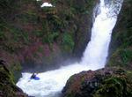 Kayak down Bridal Veil Falls (Columbia River Gorge), Oregon