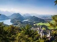 Small-Group Neuschwanstein and Linderhof Castle Luxury Coach Day Trip from Munich