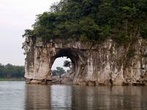 Private Guilin Half Day Tour: Fubo Mountain, Reed Flute Cave and Elephant Hill