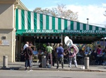Dine at Café du Monde, New Orleans
