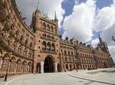Private Tour: 'Downton Abbey' TV Locations Tour of London by Black Cab