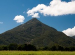 Summit Walshs Pyramid, Wooroonooran National Park, Queensland, Australia