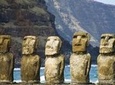 Easter Island Super Saver: Ahu Akivi and Orongo plus Anakena Beach Day Trip