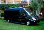 Private Luxury Arrival Transfer: Cancun Airport to Hotel