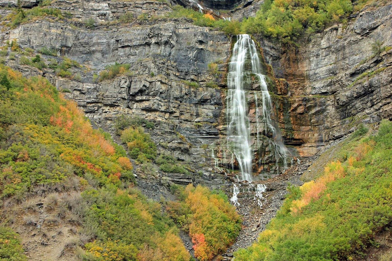 Hike To Bridal Veil Falls Provo
