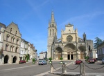 Visit Bazas Cathedral, France (UNESCO site)