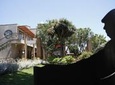 Santiago: Full-Day Neruda's Route Tour, include entraces to museums