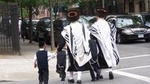 Brooklyn, Queens, and the Bronx Contrast Tour in Spanish or English