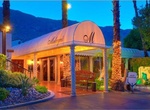 Dine at Melvyn’s Restaurant, Palm Springs, California
