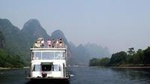 Li River Cruise and Yangshuo Group Day Tour from Guilin