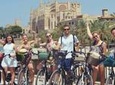 Palma de Mallorca 3-Hour Highlights and Tapas Tasting Bike Tour
