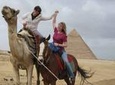Private Guided Day Tour: Giza Pyramids, Egyptian Museum and Nile Dinner Cruise