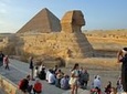Private Tour: Giza Pyramids, Sphinx and Valley Temple with Lunch from Cairo