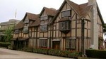 Shakespeare's Stratford-upon-Avon and Cotswolds Tour from London with Lunch