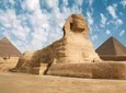 Small-Group Day Tour to Giza Pyramids, Egyptian Museum and Bazaar from Cairo