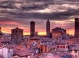 Private Walking tour and Traditional Home Cooking Experience in Bologna