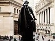 Manhattan Small Group Tour: Attraction Packed w/ Wall Street and 911 Memorial