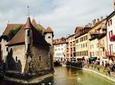 Full-Day Pérouges and Annecy Tour from Lyon