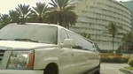 Shared Round-Trip Limousine Transfer to the Port Lucaya Market