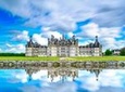 Loire Valley Full-Day Private Guided Tour with Hotel Pickup