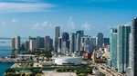 Miami City and Boat Tour with a FREE Bicycle Rental in South Beach