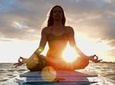 Paddleboard Yoga Class in Honolulu