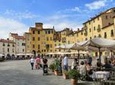 Private Guided Tour: Pisa and Lucca from Florence