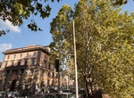Stay at Rome River Inn, Roma, Italy