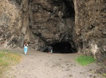 Hike to Upper Makua Cave (Kaneana Cave), Oahu, Hawaii