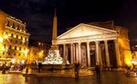 Rome by Night Walking tour Including Piazza Navona Pantheon and Trevi Fountain