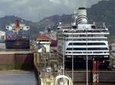 Colon Shore Excursion: Panama City and Canal Private Tour