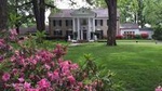 Skip-The-Line Graceland VIP Tour & Sun Studio Memphis Daytrip from Nashville