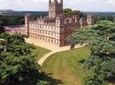 Small Group Tour: Downton Abbey and Village Tour of Locations from London