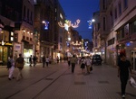 Stroll İstiklal Avenue, Istanbul, Turkey