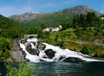 See Hellesyltfossen, Geirangerfjord, Norway