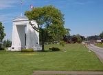 Visit Peace Arch, USA & Canada