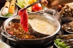 Evening Thai Dinner and Huangpu River Cruise in Shanghai