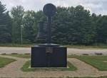 See Crank Phone Memorial (Worlds Largest Phone), Woodstock, Maine
