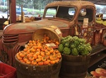 Visit Casa de Fruta, Hollister, California