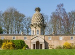 Stay at Dunmore Pineapple, Stirlingshire, Scotland