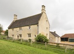 Visit Woolsthorpe Manor, England
